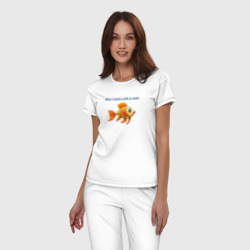 Пижама с принтом Don't teach a fish to swim для женщины, вид на модели спереди №2. Цвет основы: белый