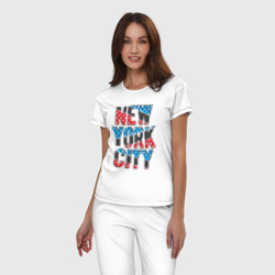Пижама с принтом Америка Нью-Йорк для женщины, вид на модели спереди №2. Цвет основы: белый