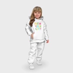 Костюм с принтом New York city colors для ребенка, вид на модели спереди №4. Цвет основы: белый
