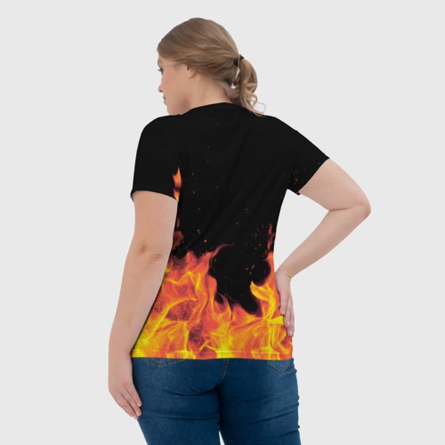 Женская футболка 3D с принтом Алла - имя в огне, вид сзади #2
