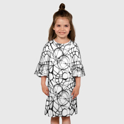 Платье с принтом Абстрактный нейрографический узор для ребенка, вид на модели спереди №3. Цвет основы: белый