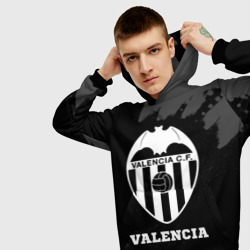 Толстовка с принтом Valencia sport на темном фоне для мужчины, вид на модели спереди №3. Цвет основы: черный