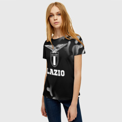 Футболка с принтом Lazio sport на темном фоне для женщины, вид на модели спереди №2. Цвет основы: белый