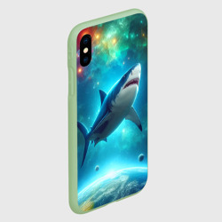 Чехол для iPhone XS Max матовый Большая белая акула в космическом пространстве - фото 2