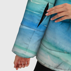 Куртка с принтом Морские акварельные волны для женщины, вид на модели спереди №4. Цвет основы: черный
