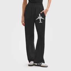 Женские брюки oversize без начеса хлопок Белый облик самолета SJ-100 - фото 2