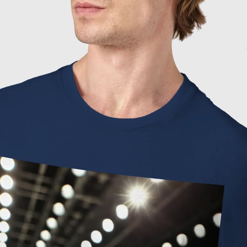 Мужская футболка хлопок с принтом Шпиц на подиуме - показ мод животных, фото #4