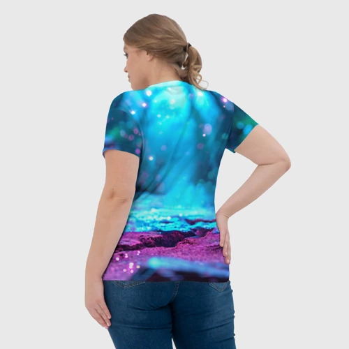 Женская футболка 3D с принтом Розовый скорпион, вид сзади #2