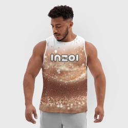 Мужская спортивная майка 3D Inzoi логотип на песочном фоне - фото 2
