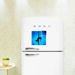 Магнитный плакат 3Х3 Пилонщица - фото 2