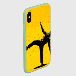 Чехол для iPhone XS Max матовый Брейк-данс на желтом - фото 2