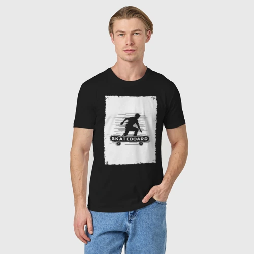 Мужская футболка хлопок с принтом Скейтбордист в движении, фото на моделе #1