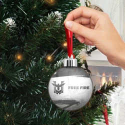 Ёлочный шар Free Fire - white gradient по-горизонтали - фото 2