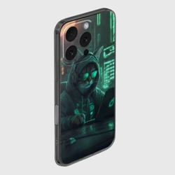 Чехол для iPhone 16 Pro силиконовый с защитой камеры Кот хакер за ноутом - фото 2