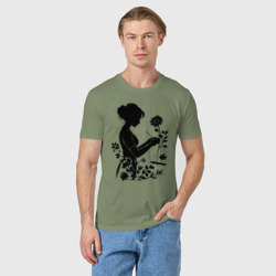 Мужская футболка хлопок Швея шьет цветы - фото 2