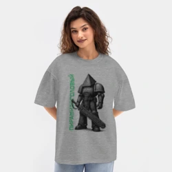Женская футболка Oversize хлопок texturе Пирамидоголовый с цепным мечом - фото 2