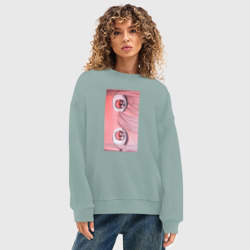 Женский свитшот oversize без начеса хлопок Эта фарфоровая кукла влюбилась : глаза - фото 2