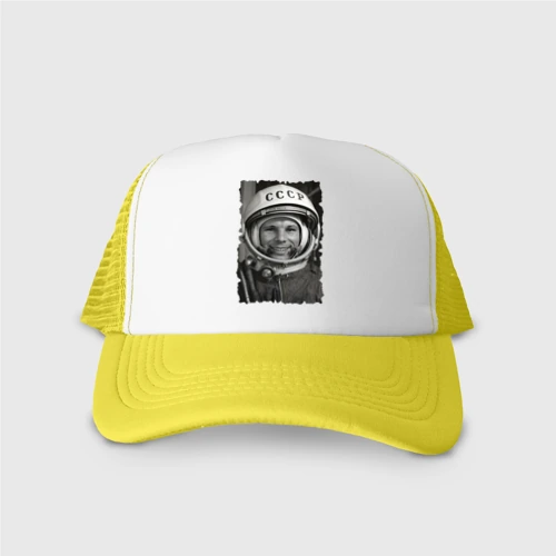 Кепка тракер с сеткой Yuri Gagarin - never forget celebrity