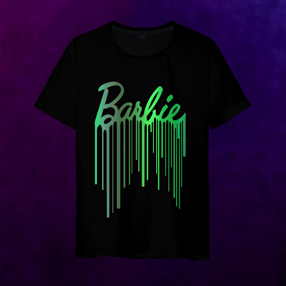 Светящаяся мужская футболка Barbie's paint smudges - фото 2