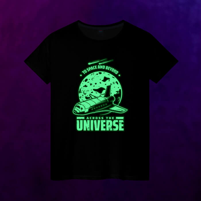 Светящаяся женская футболка Across the universe - фото 2