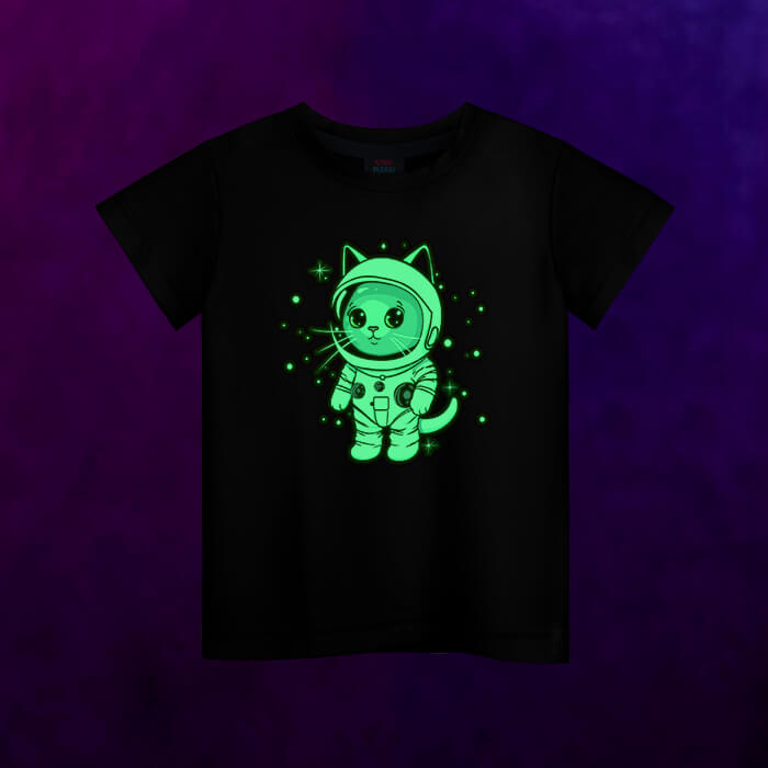 Светящаяся детская футболка Котик в космосе - фото 2