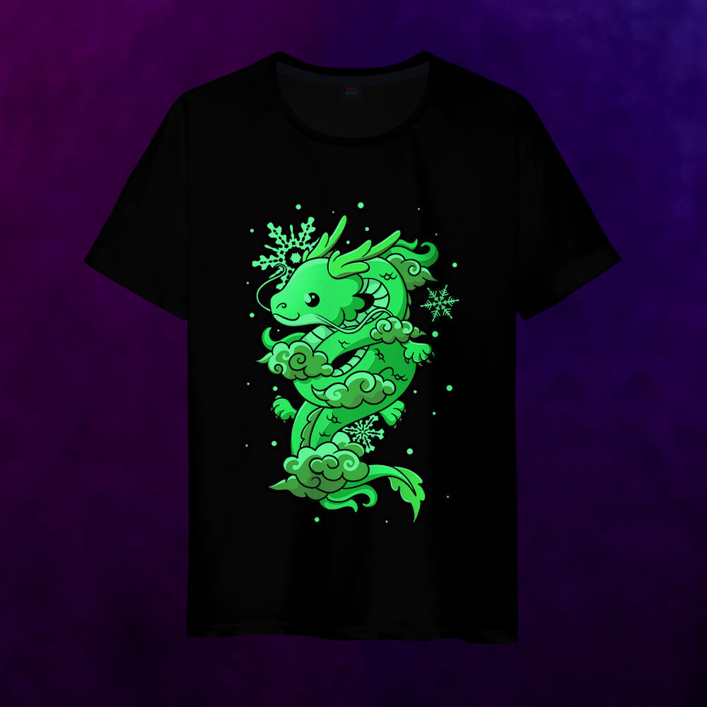Светящаяся мужская футболка Милый зелёный дракон - фото 2